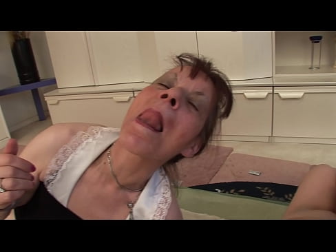 ❤️ Ogogo ababili nomkhulu oyedwa banabathathu Ividiyo yocansi ku-porn zu.teencumpot.ru ️❤